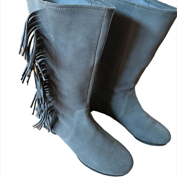 Venilla Suite Suede Fringe boots - Picture 1 of 6
